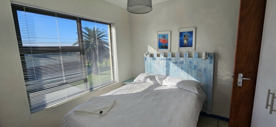 5 Bedroom Property for Sale in Franskraal Western Cape